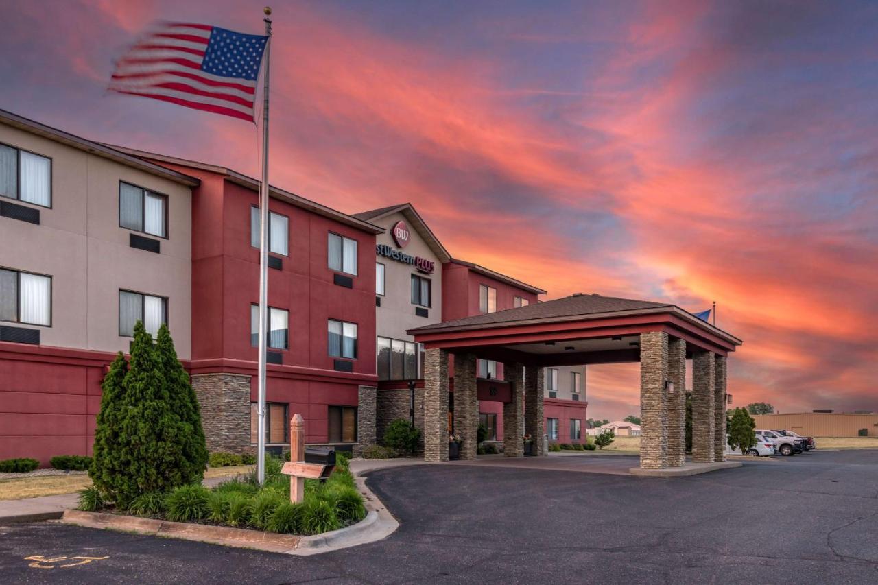 Best Western Plus Chelsea Hotel Monticello Экстерьер фото