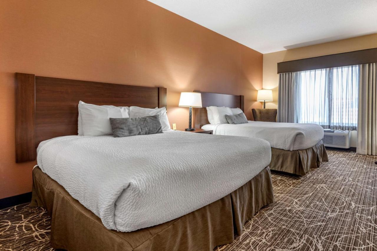 Best Western Plus Chelsea Hotel Monticello Экстерьер фото