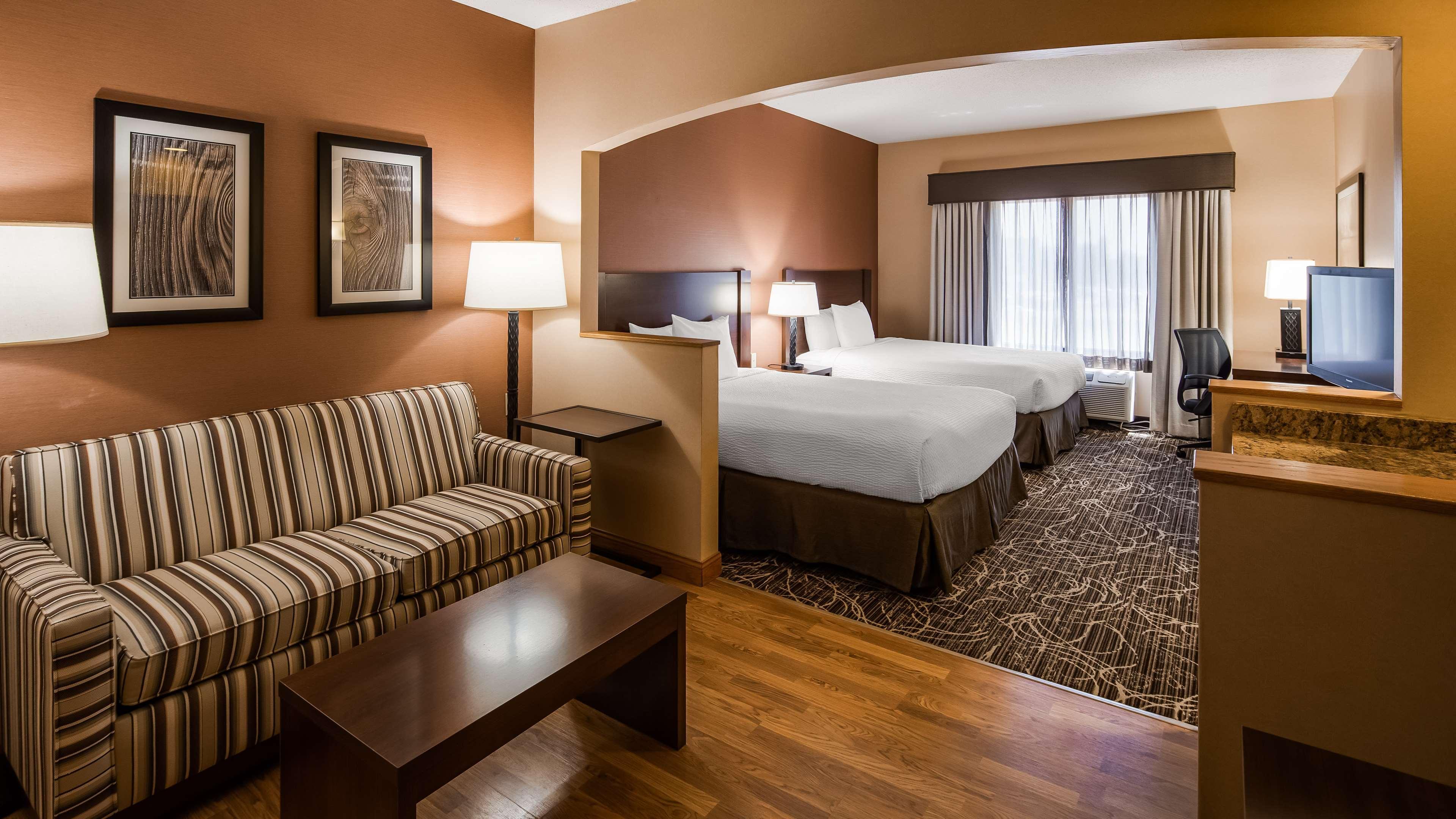Best Western Plus Chelsea Hotel Monticello Экстерьер фото